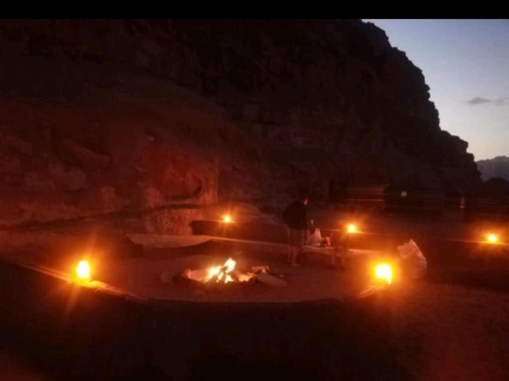 Wadi Rum Fun Time Tour'S Exteriör bild